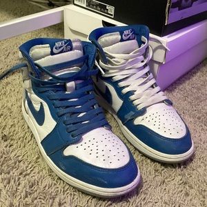 Used Jordan 1 high true blue (No box) has other lace options comes as is $65 OBO